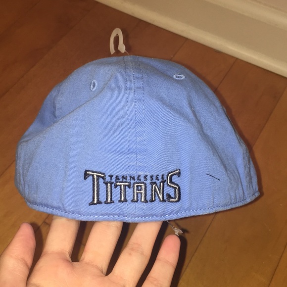 Tennessee Titans football hat - Picture 3 of 6